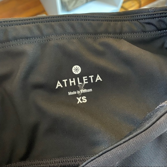 Athleta Aurora Precision 7/8 Reflective Tights XS - Picture 7 of 9